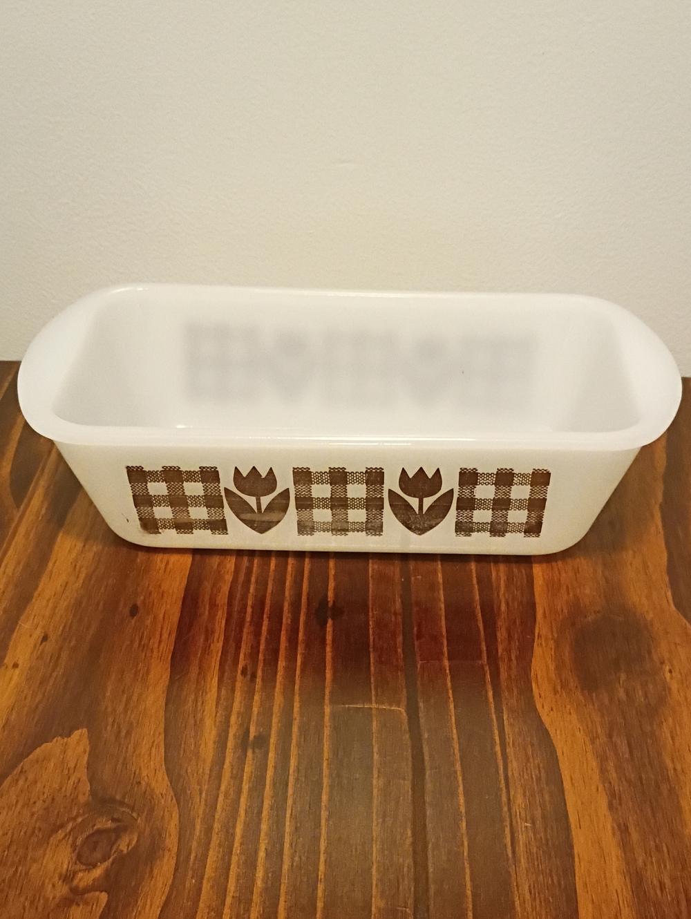 Retro White Ceramic Bakeware Loaf Pan with Brown Tulip Pattern